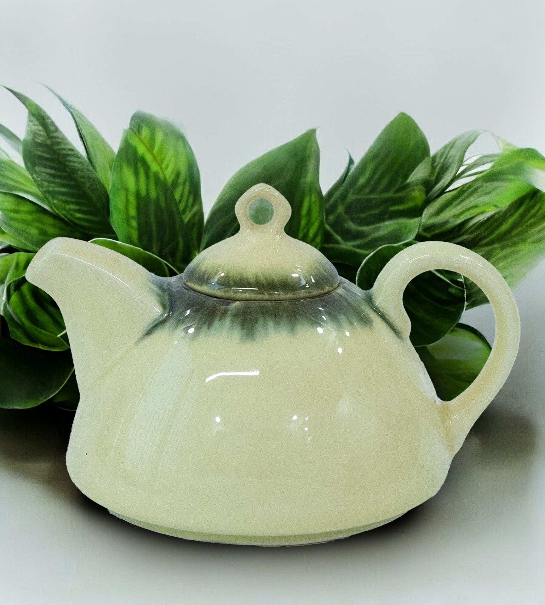 Glossy Ceramic Yellow & Green Textured Kettle Set of Cups - Pack of 7