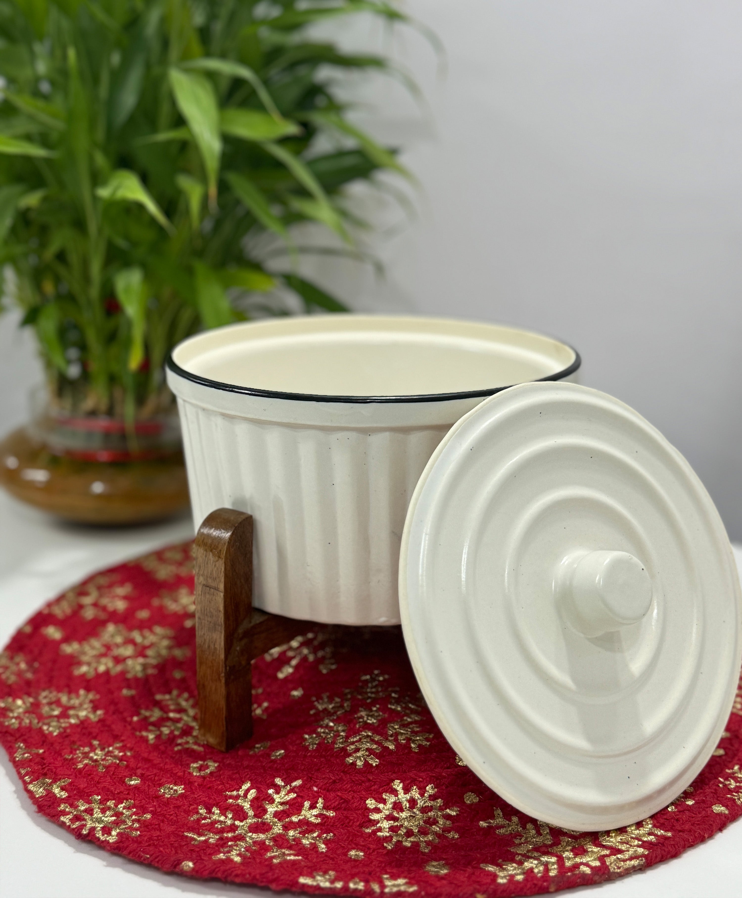 Ceramic White Kitchen Bowl with Wooden Stand