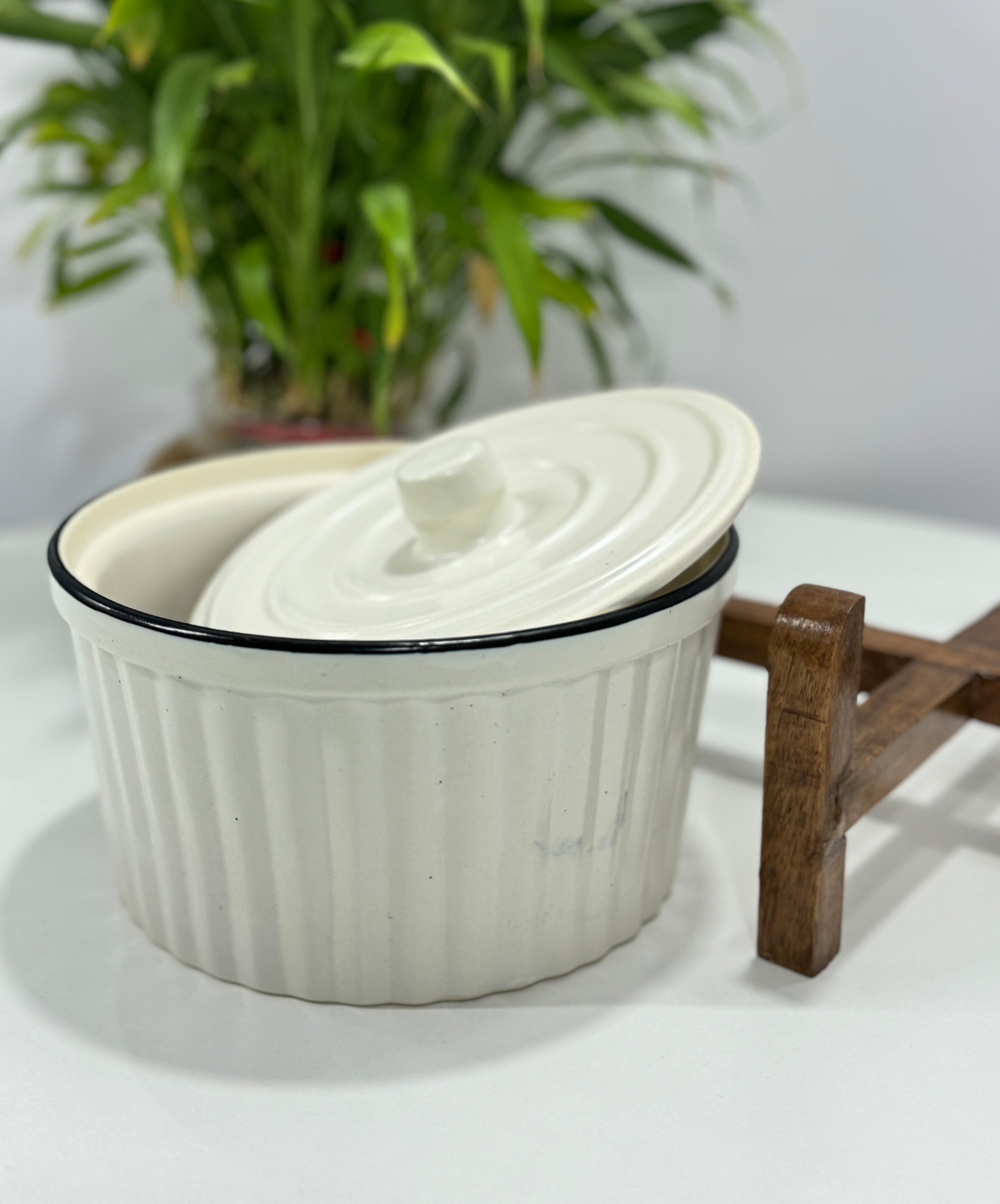 Ceramic White Kitchen Bowl with Wooden Stand