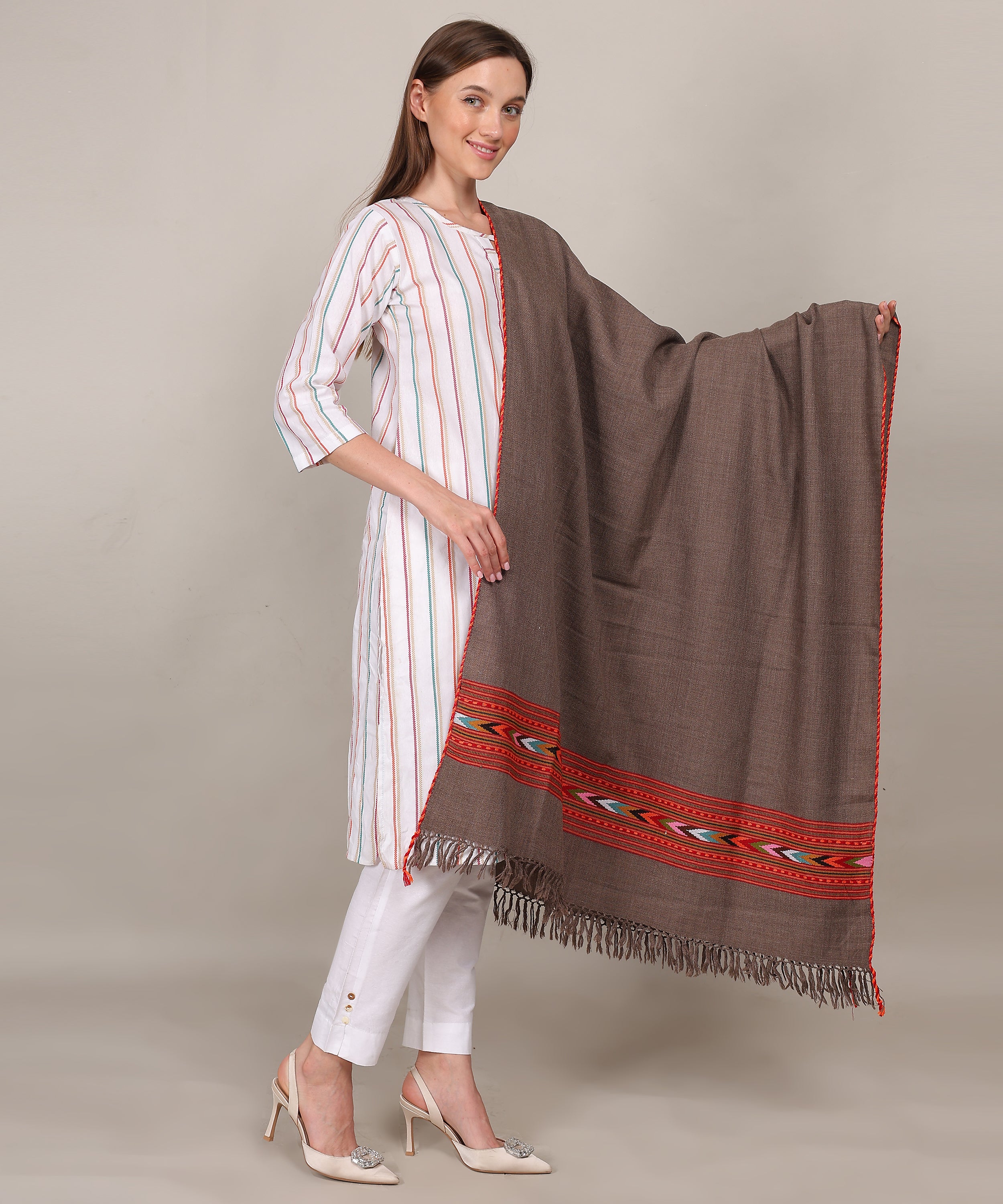 Hand Woven Pure Woollen Kullu Design One Patti Border Brown Shawl