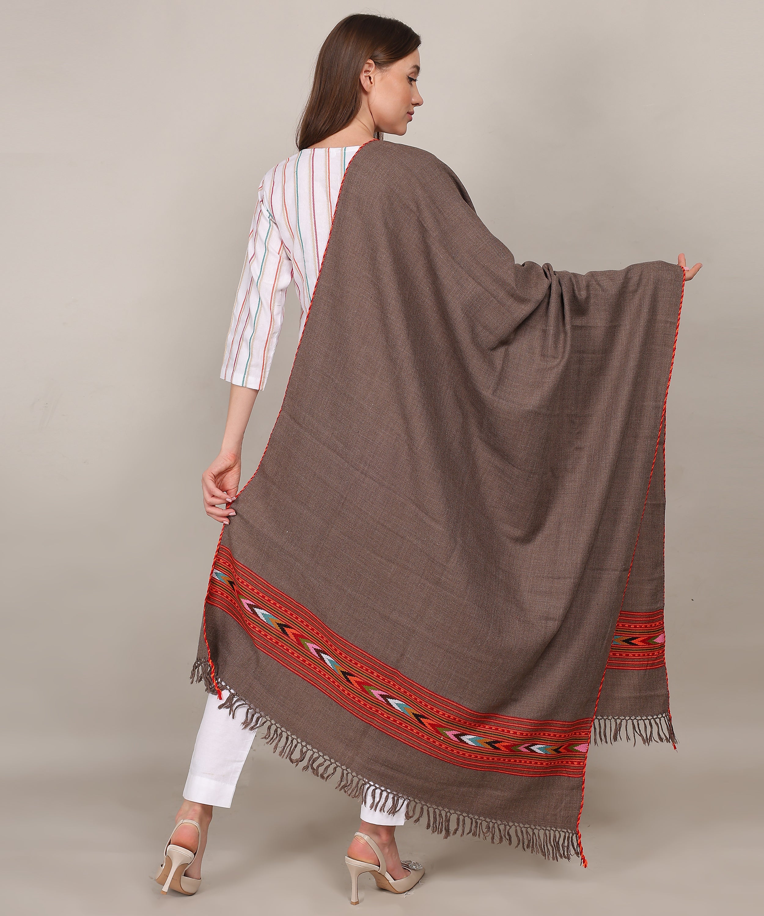 Hand Woven Pure Woollen Kullu Design One Patti Border Brown Shawl