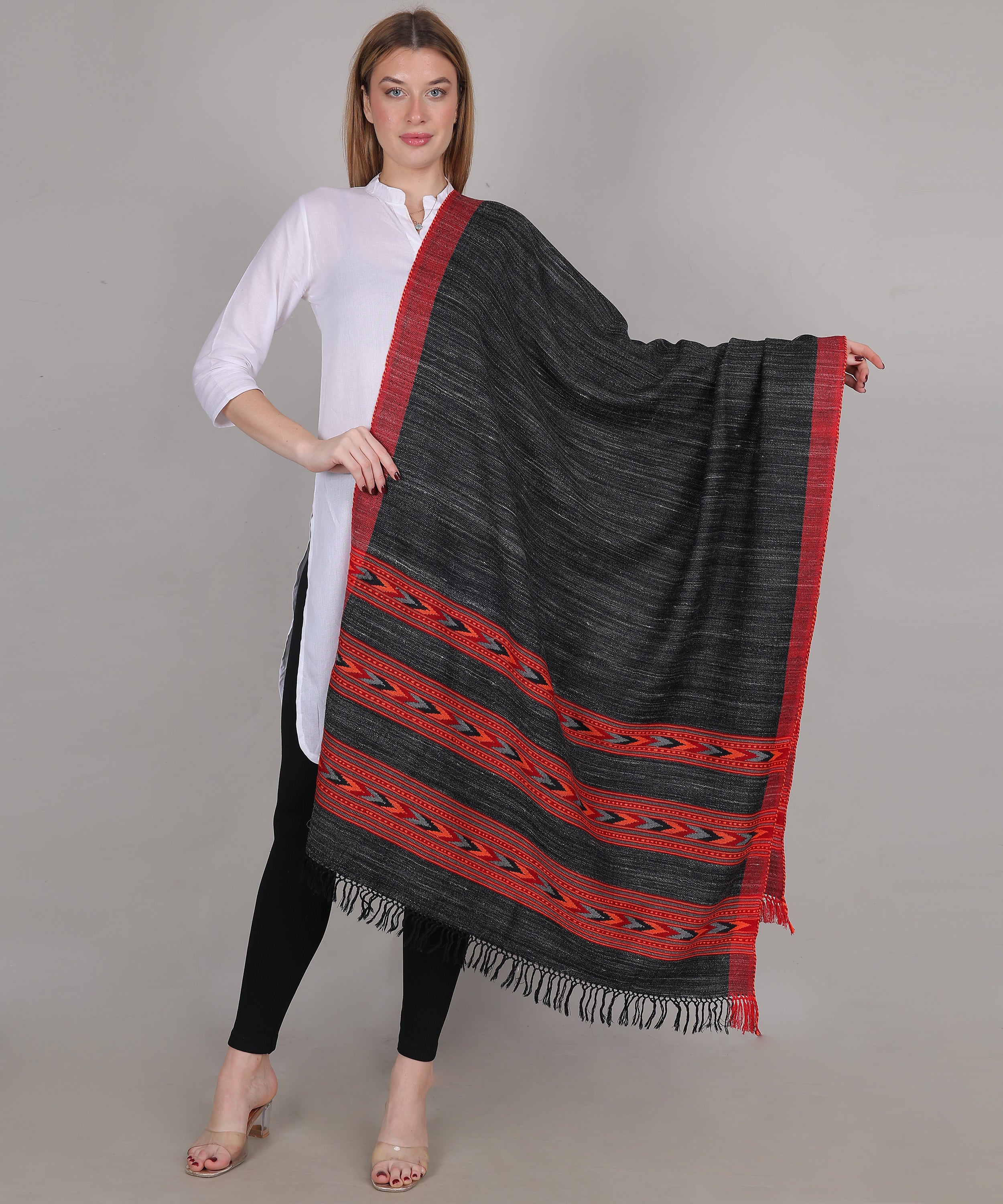 Luxury Kullu Handloom Black – Embroidered 3 Patti Pure Yak Wool Shawl