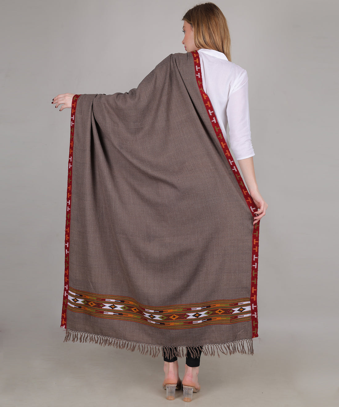 Women’s Traditional Kullu Design Brown Katu Chesam– Pure Woollen Handloom Shawl