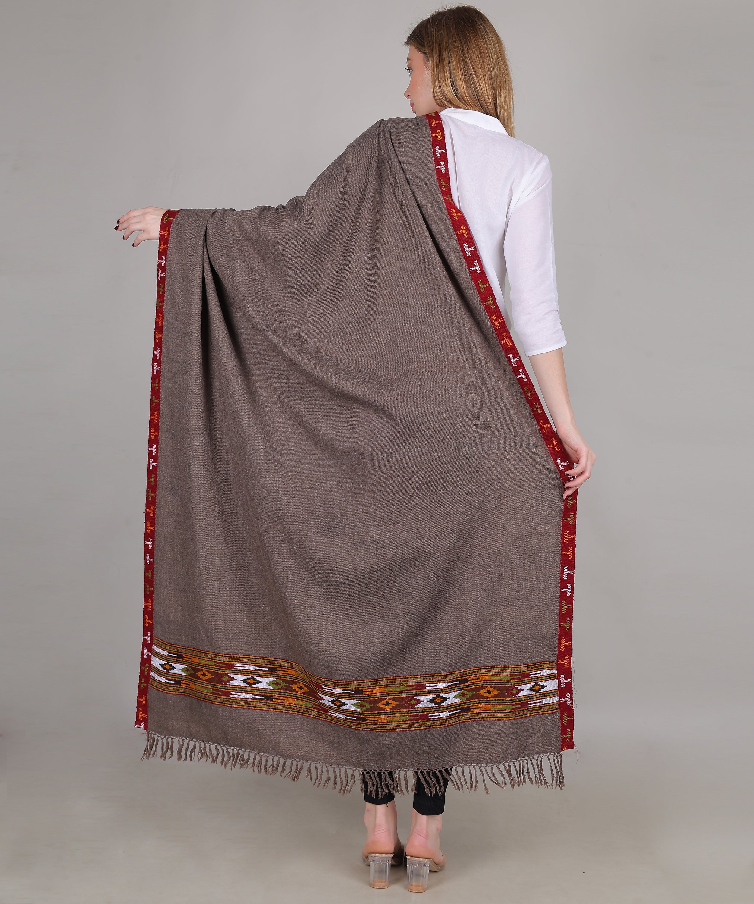 Women’s Traditional Kullu Design Brown Katu Chesam– Pure Woollen Handloom Shawl