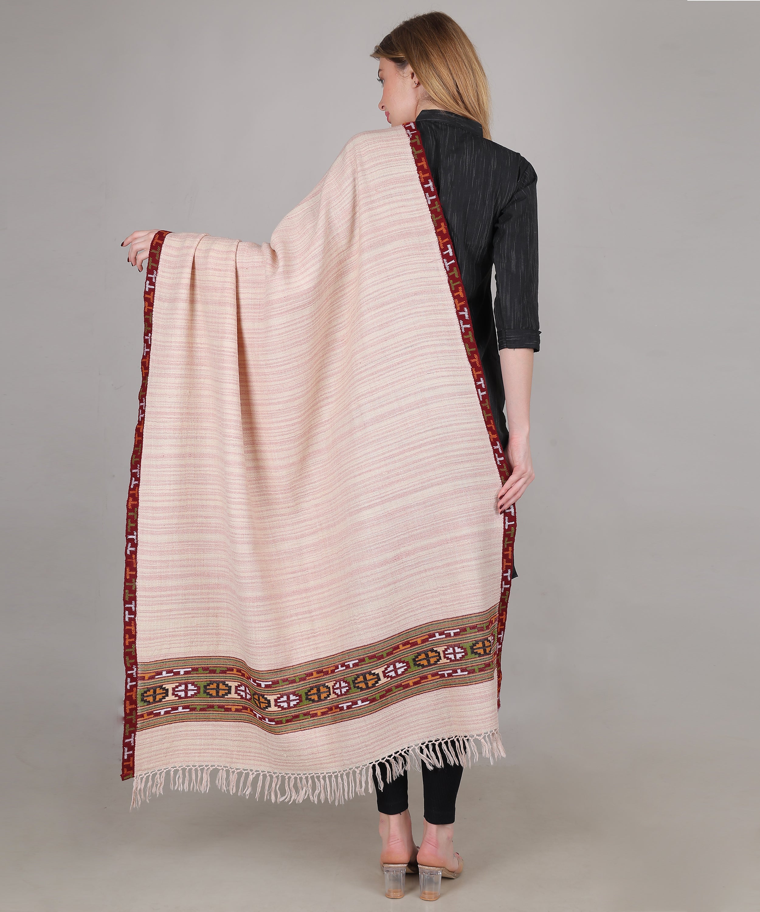Authentic Traditional Yak Wool Peach Pink Shawl – Handwoven Kullu Design