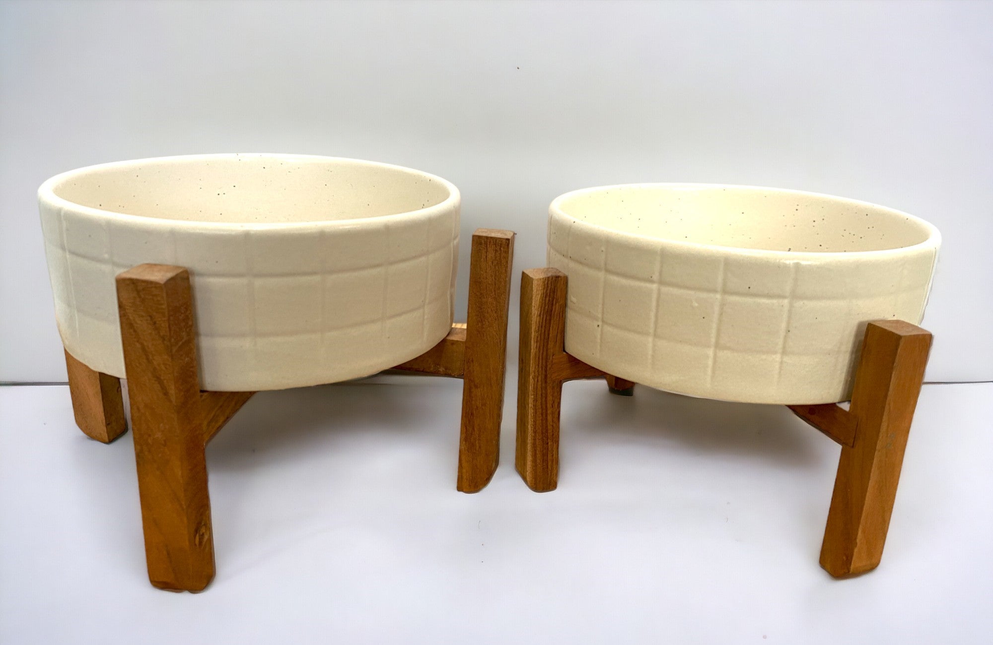 Ceramic White Server with Wooden Stand