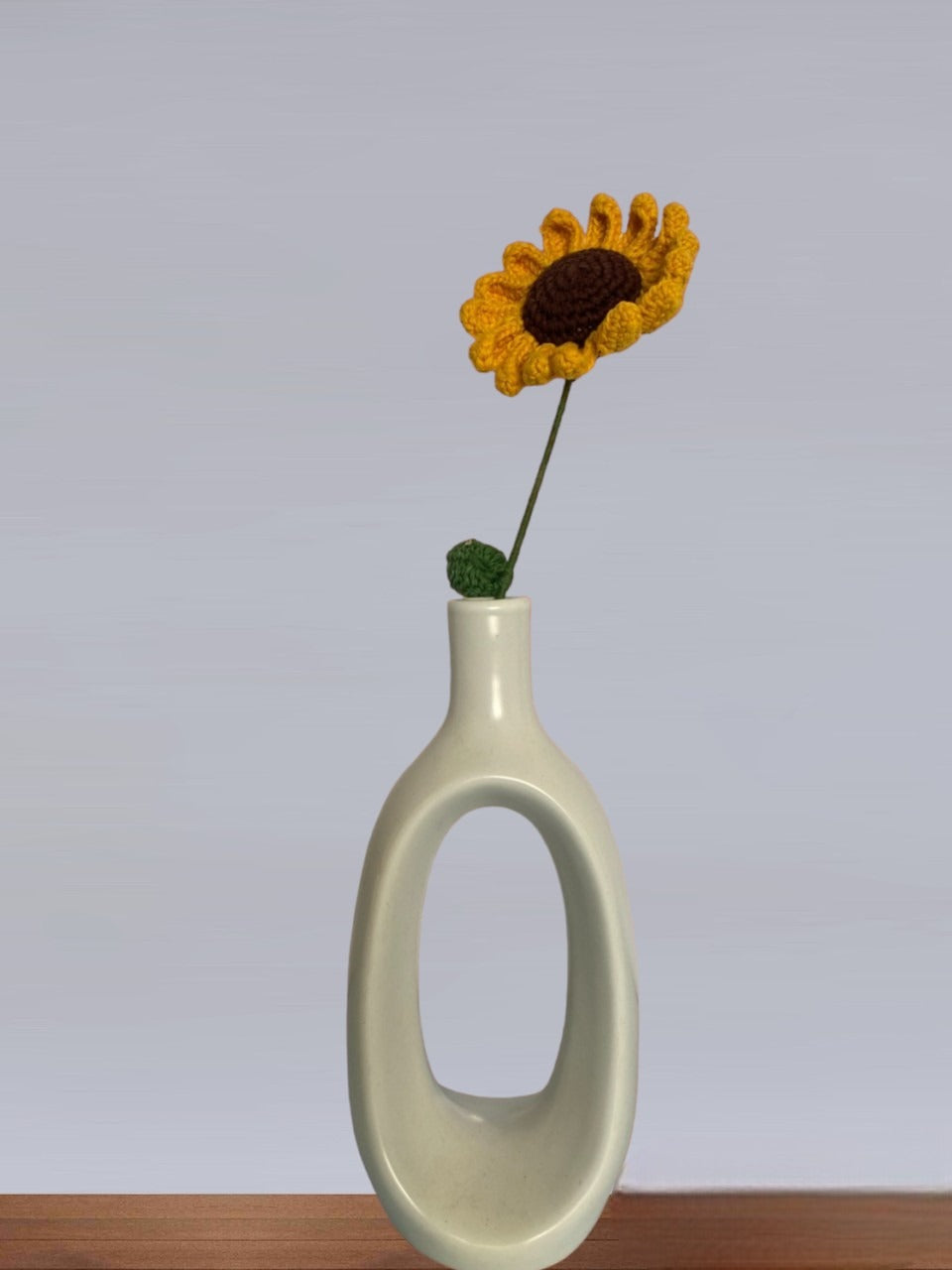 Elegant White Ceramic Decorative Vase for Home Décor