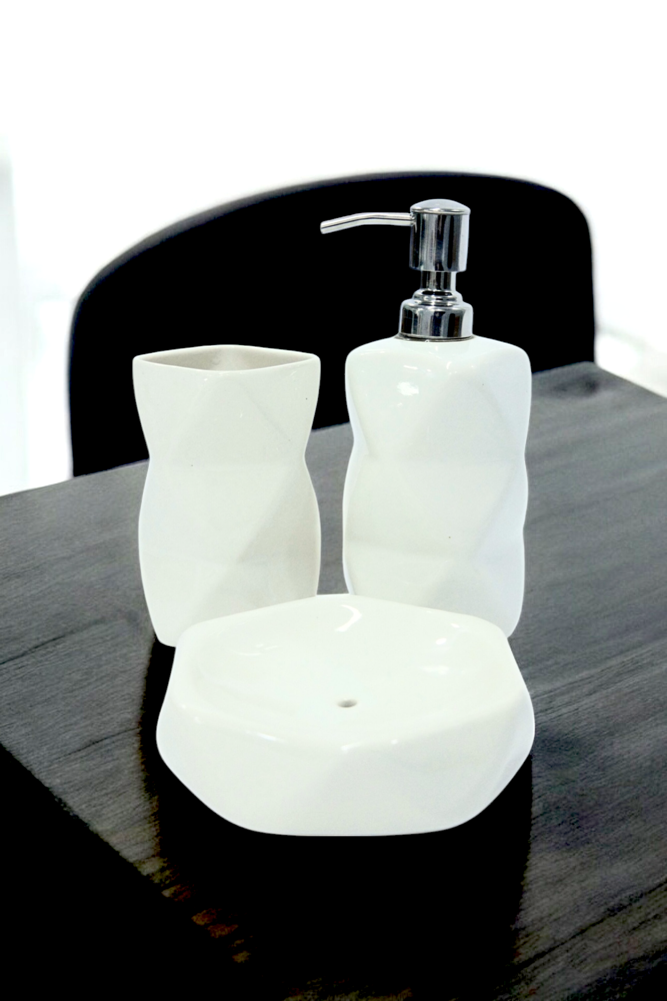 Trendy White Ceramic Bath Set of 3