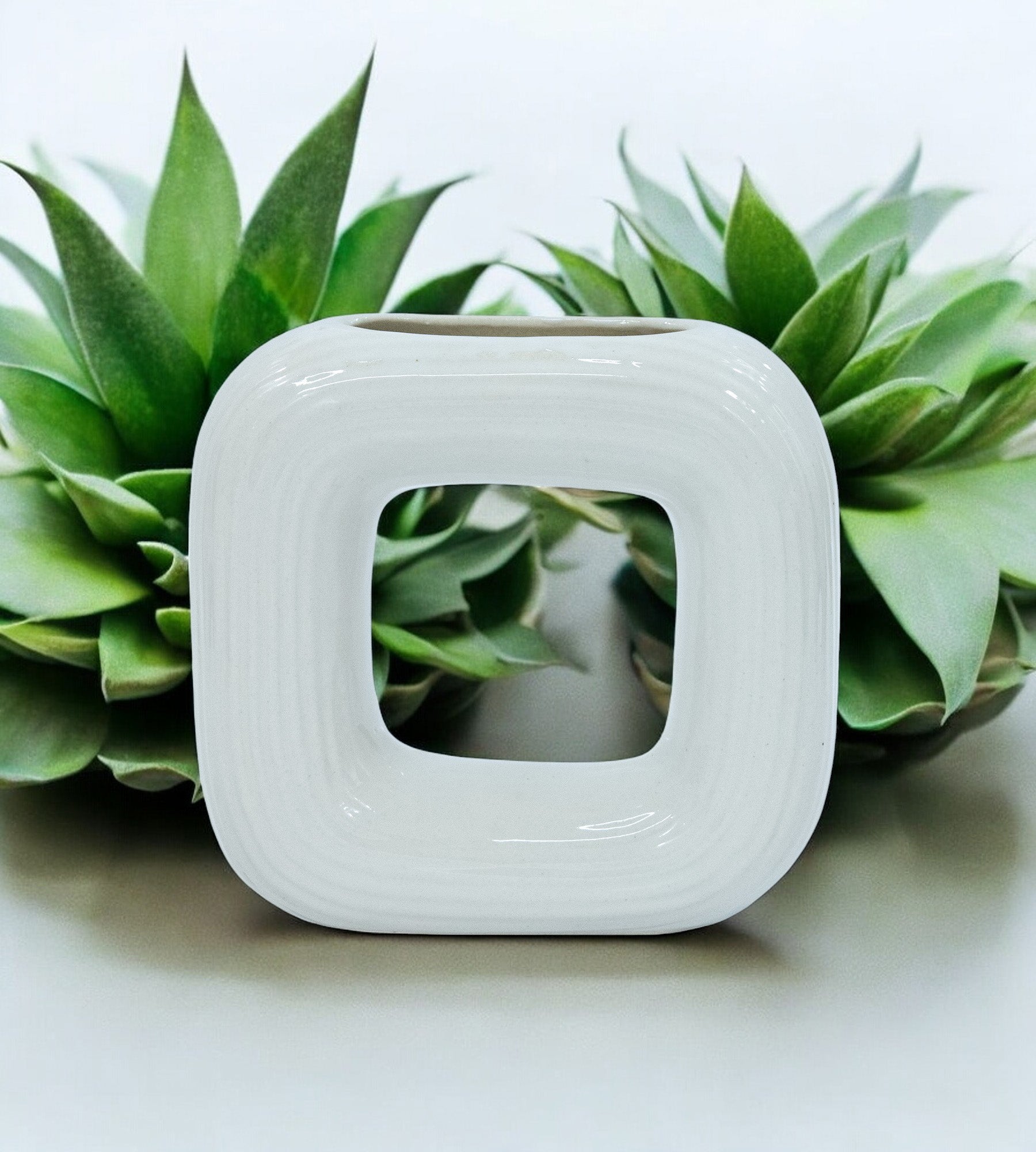 White Ceramic Love Modern Vase - Set of 4