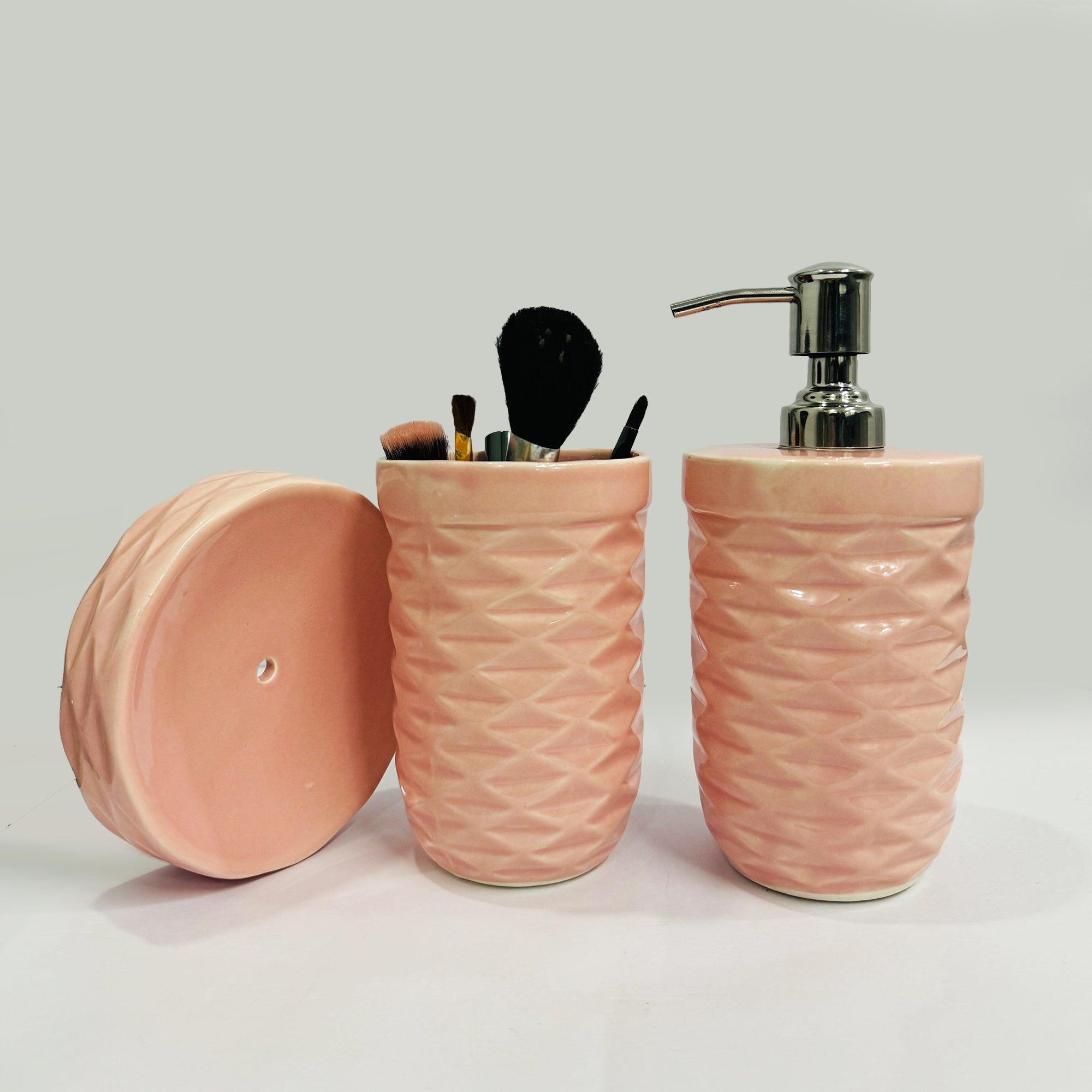Stylish Pink Ceramic Bath Set of 3