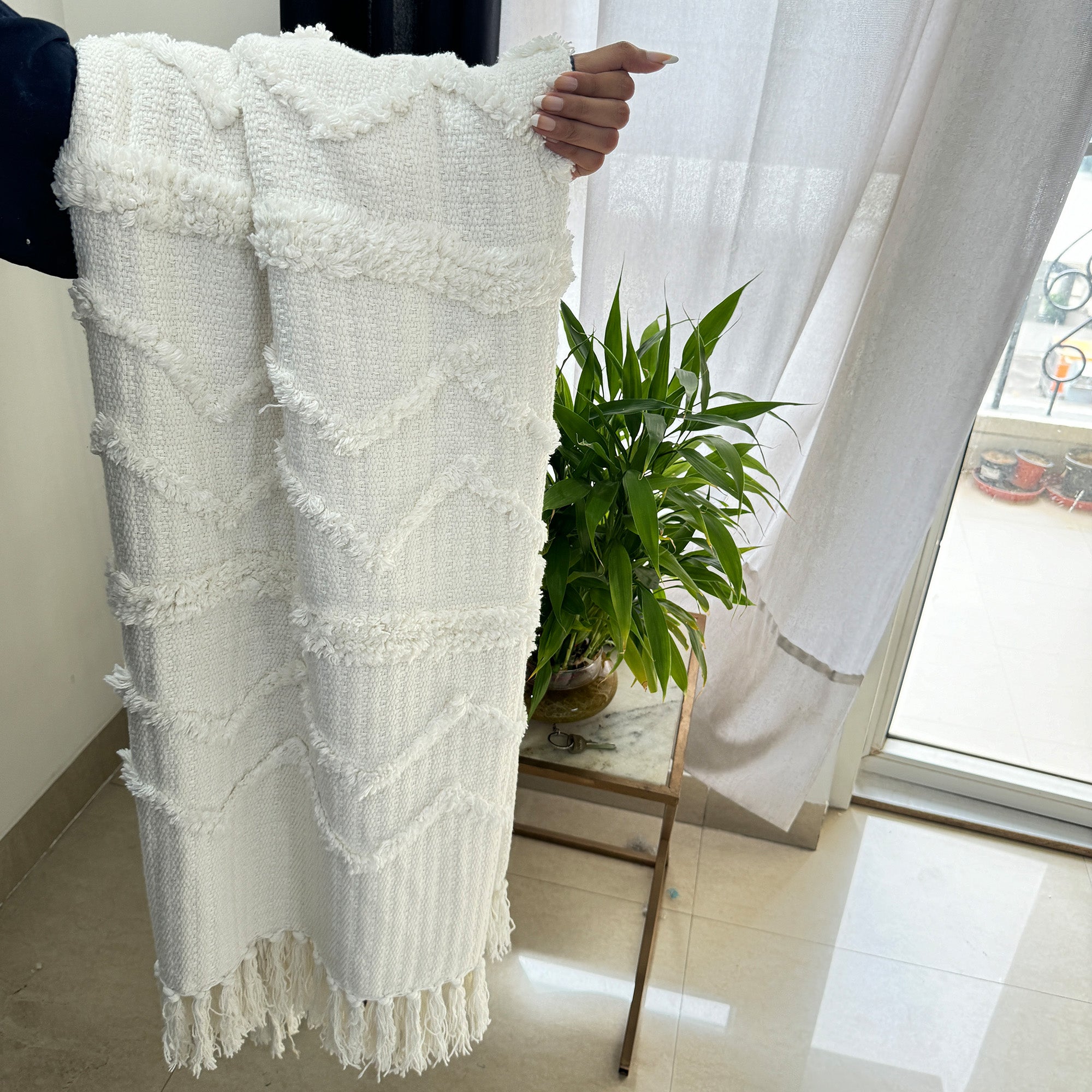 White Cotton Tufted Soft & Cozy Throw