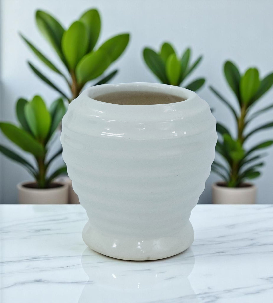 White Ceramic Small terracotta plant pot