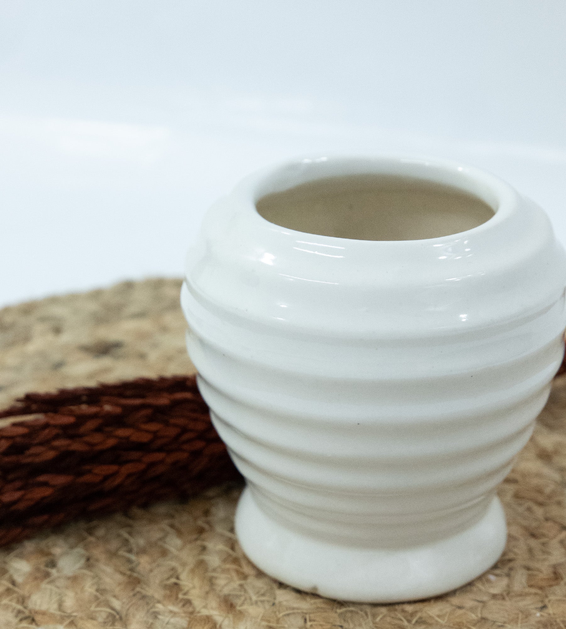 White Ceramic Small terracotta plant pot