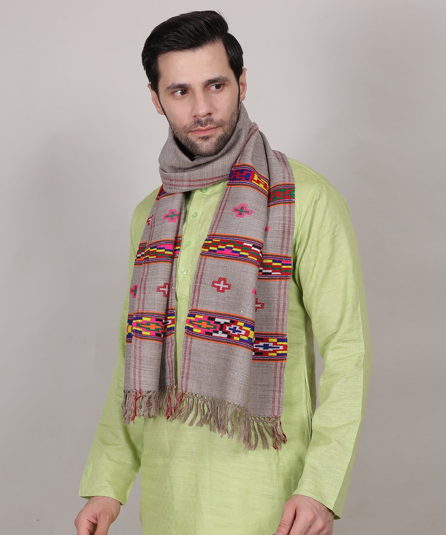 Kullu Woollen Grey Muffler – Handwoven Pure Wool with Traditional 3 Patti Embroidery