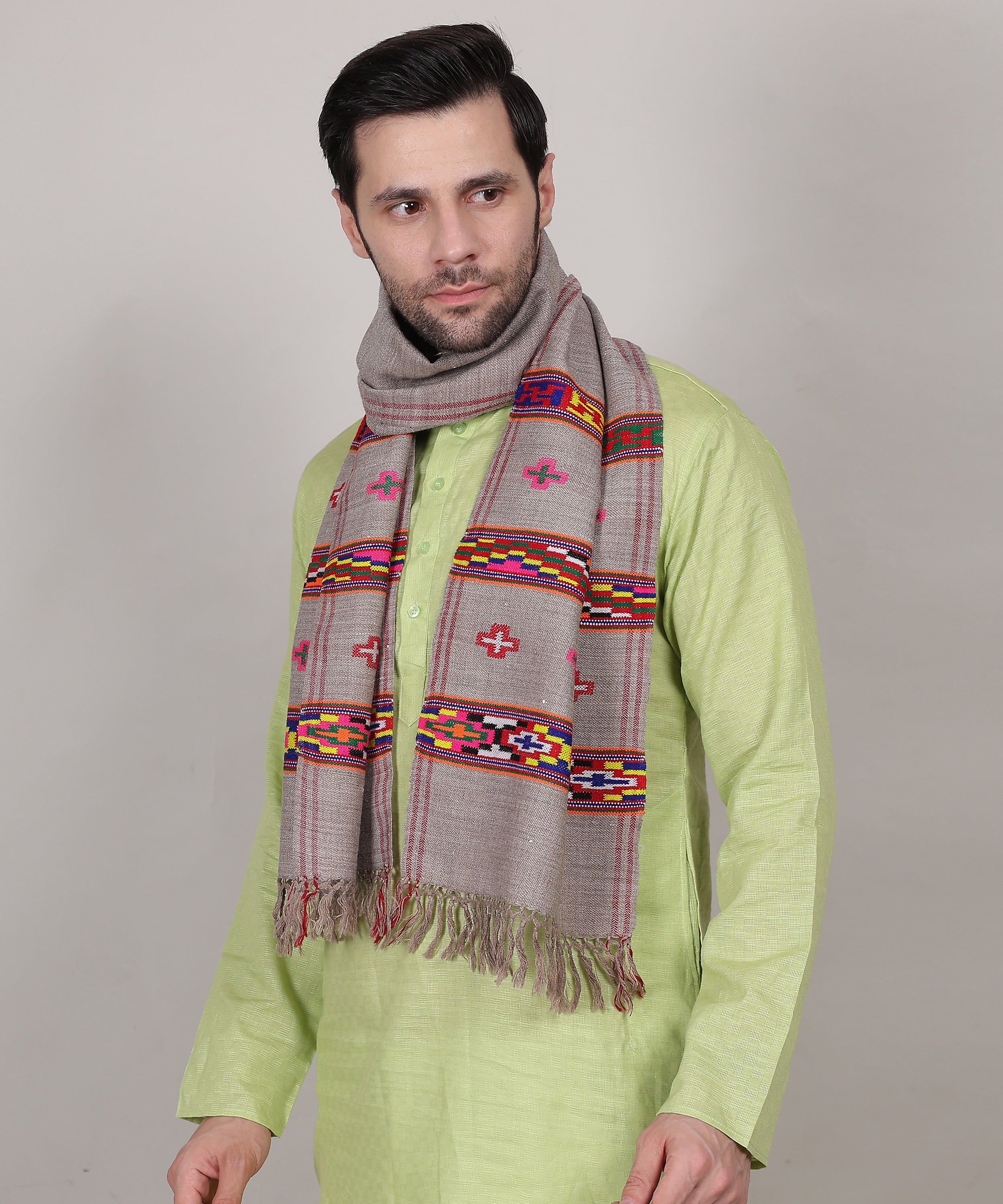 Kullu Woollen Grey Muffler – Handwoven Pure Wool with Traditional 3 Patti Embroidery