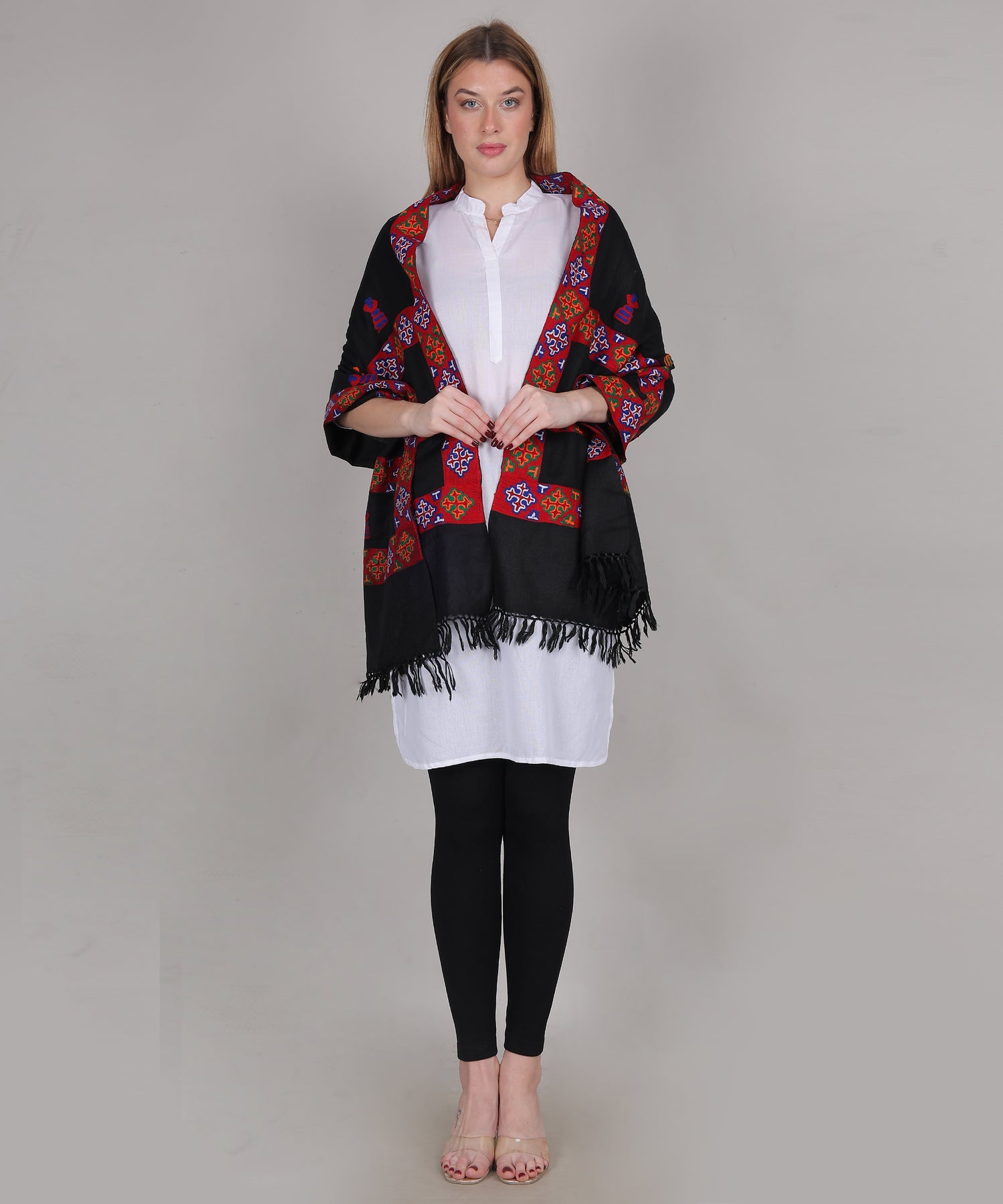 Traditional Kullu Handloom Embroidered 3 patti Woollen Black Stole – Premium Soft with Kullu Weaving Design