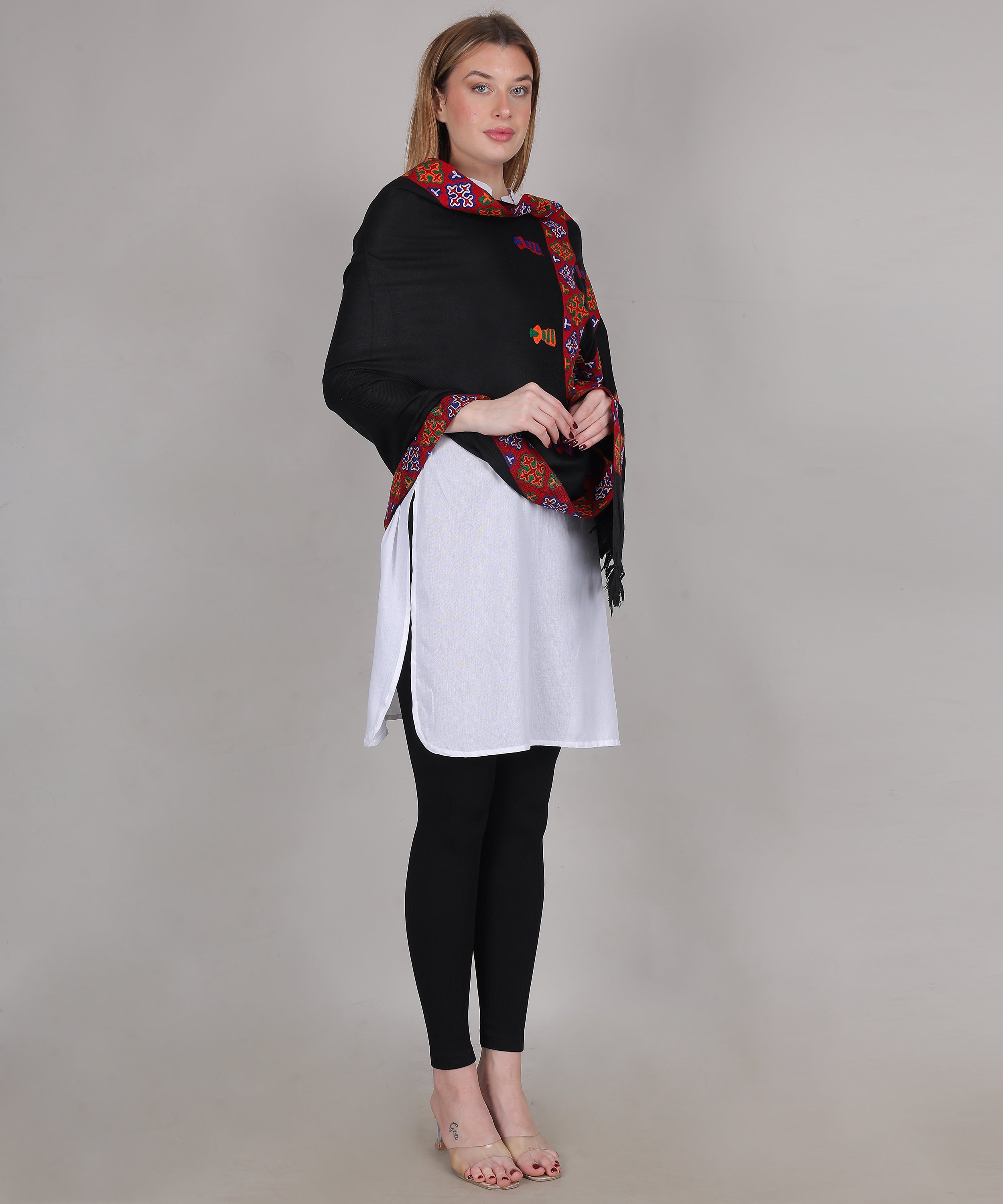 Traditional Kullu Handloom Embroidered 3 patti Woollen Black Stole – Premium Soft with Kullu Weaving Design