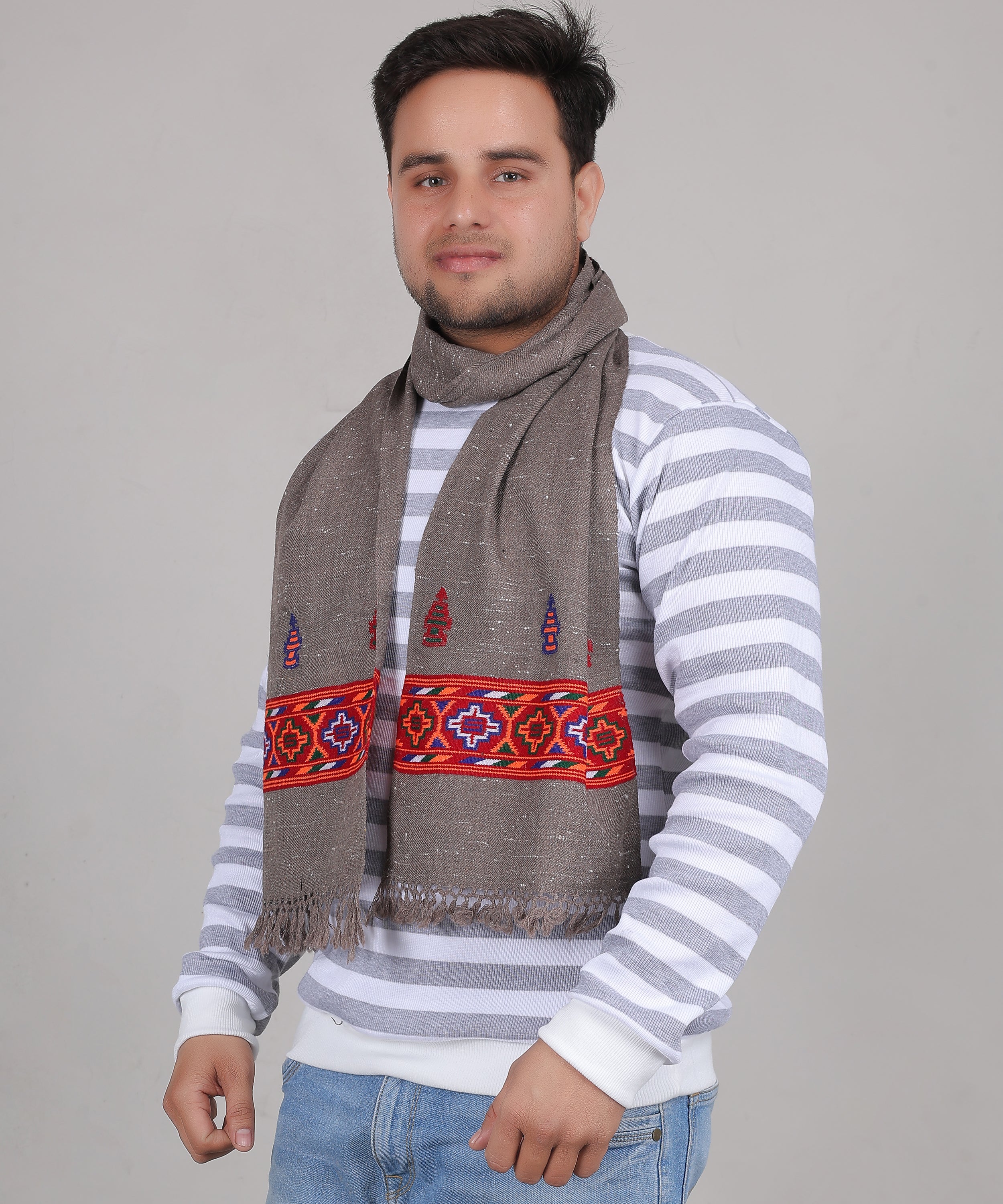 Kullu Handwoven Woollen Kinnauri Grey Muffler – Luxurious Pure Wool with Premium Embroidered Patti