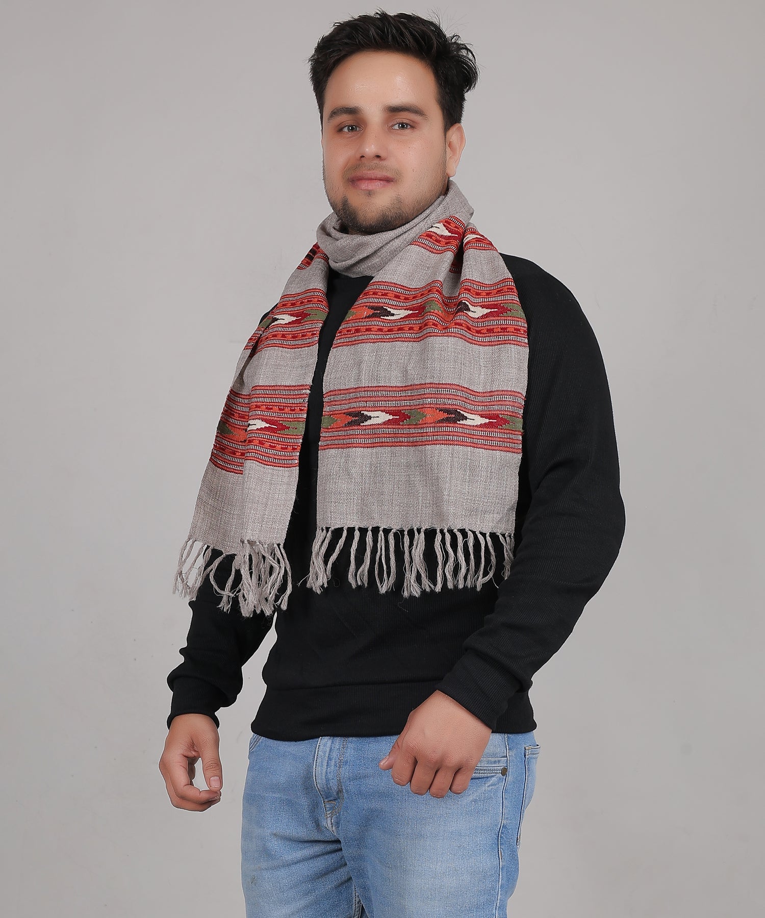 Handwoven Pure Woollen Grey Muffler with Embroidered Teen Patti Design