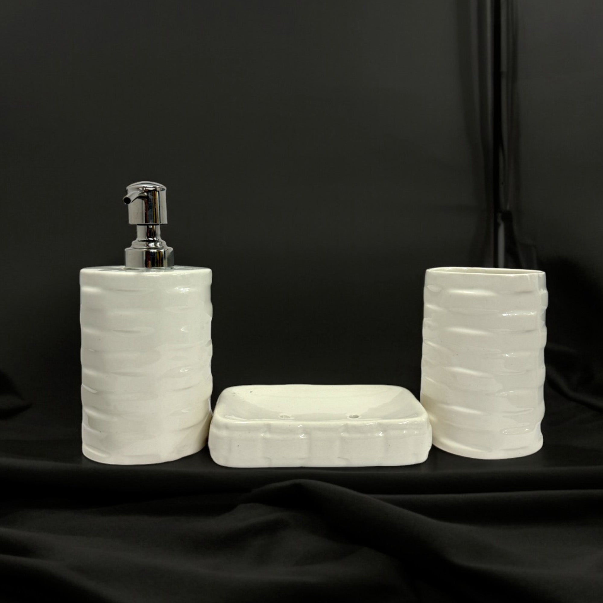 Modern Round White Ceramic Bath Set - Set of 3