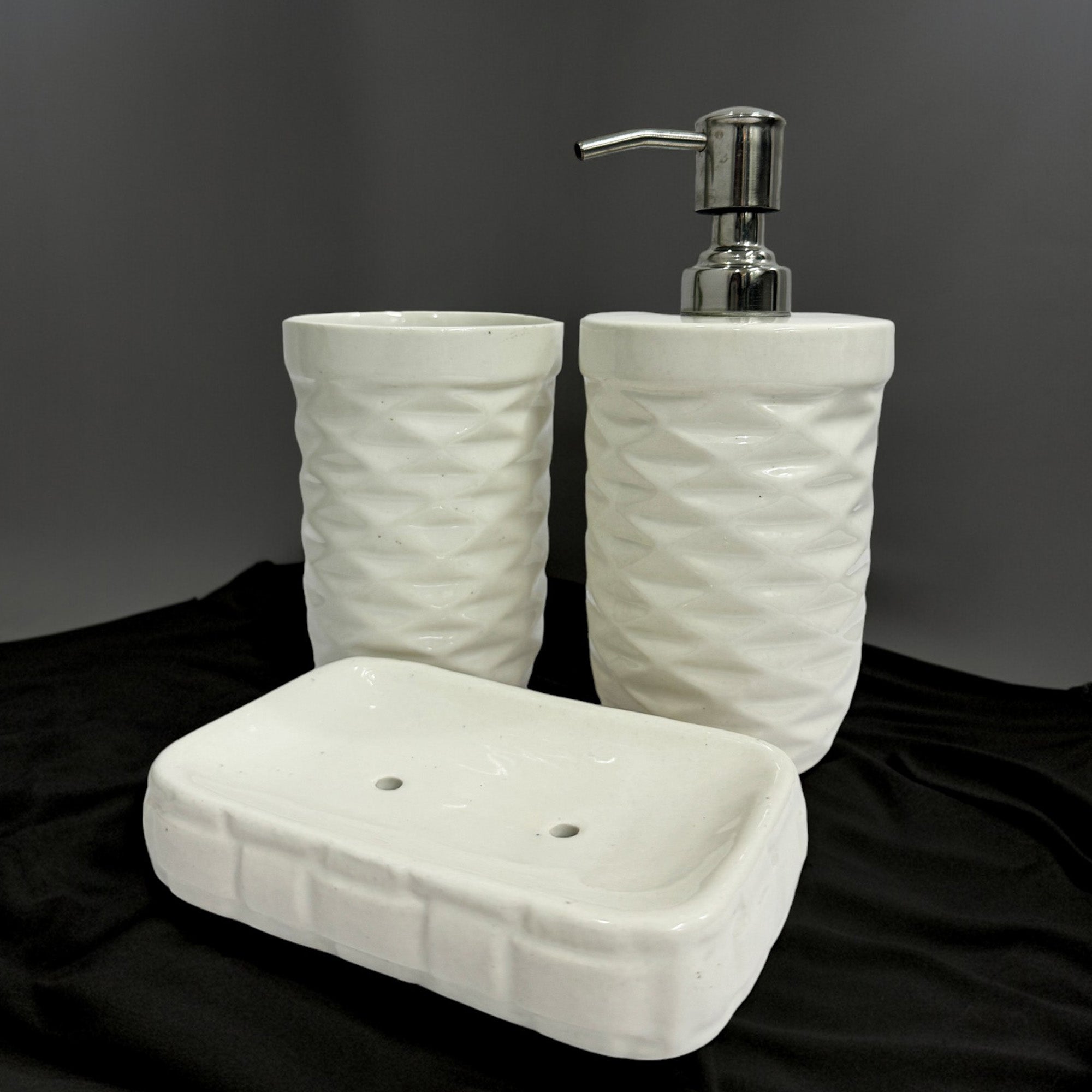 Modern Round White Ceramic Bath Set - Set of 3