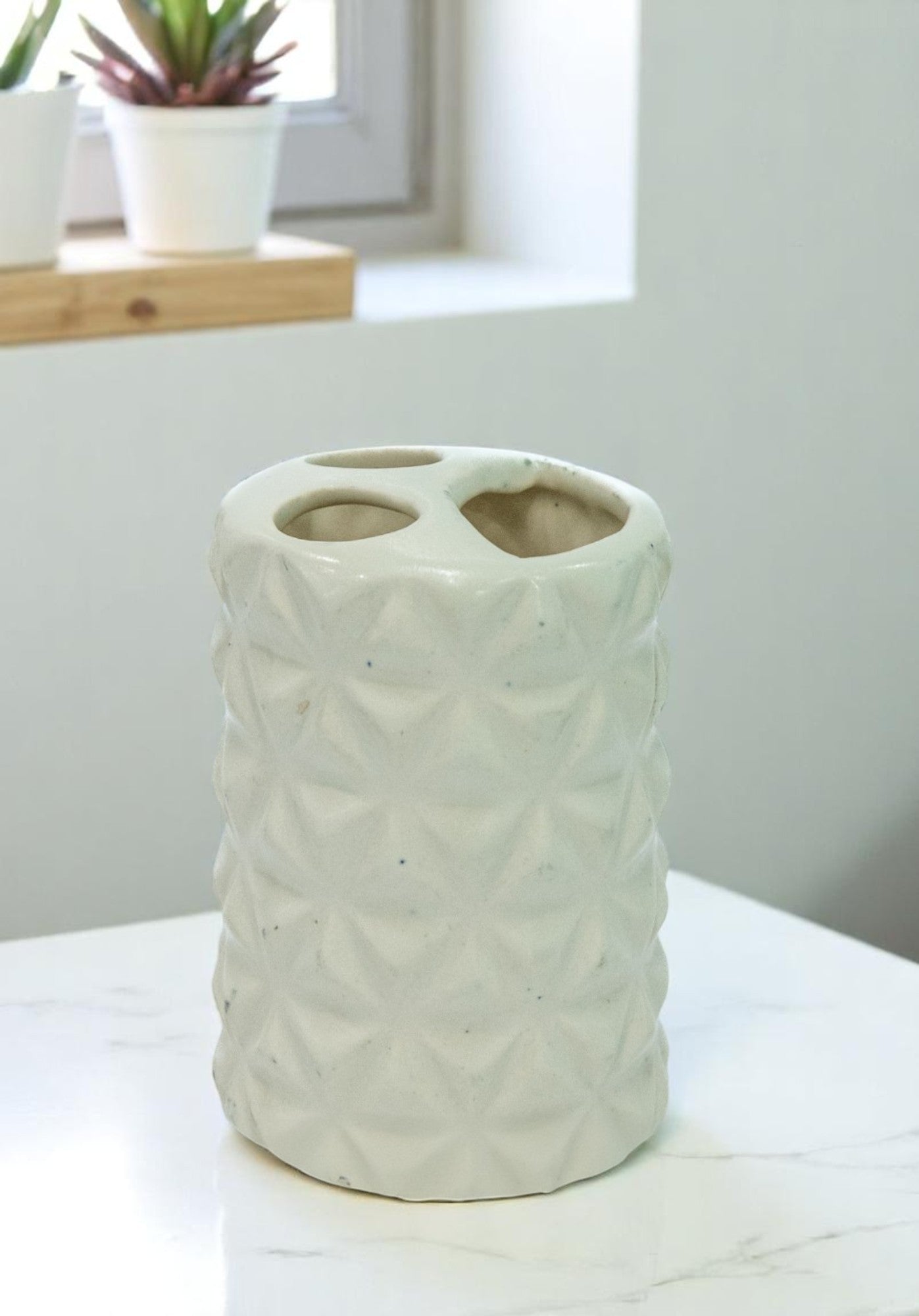 Chic Modern Cearmic White Bath Set of 3