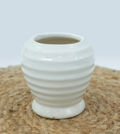 White Ceramic Small terracotta plant pot